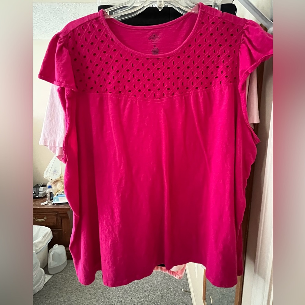 Women’s plus size top
